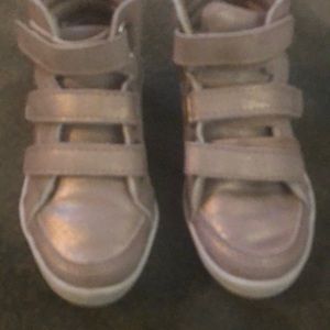 Gold high top sneakers toddler 8